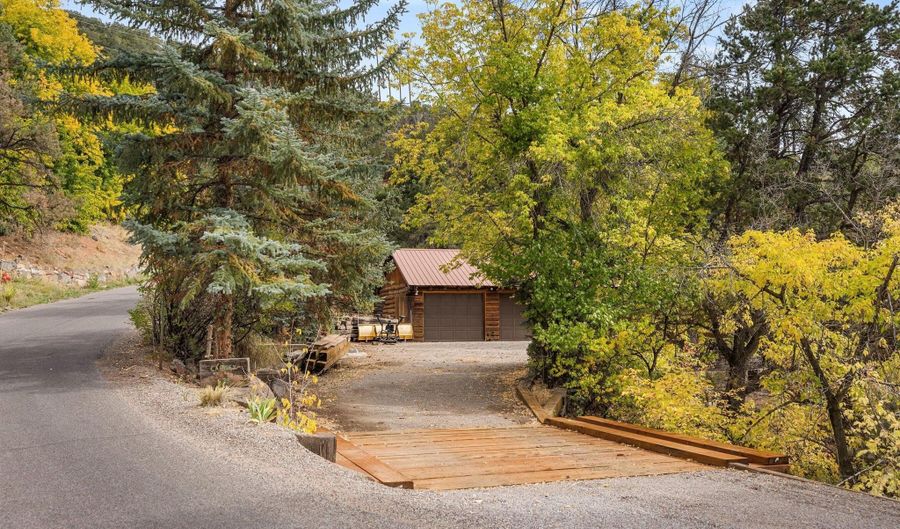 635 Cedar Dr, Basalt, CO 81621 - 3 Beds, 2 Bath