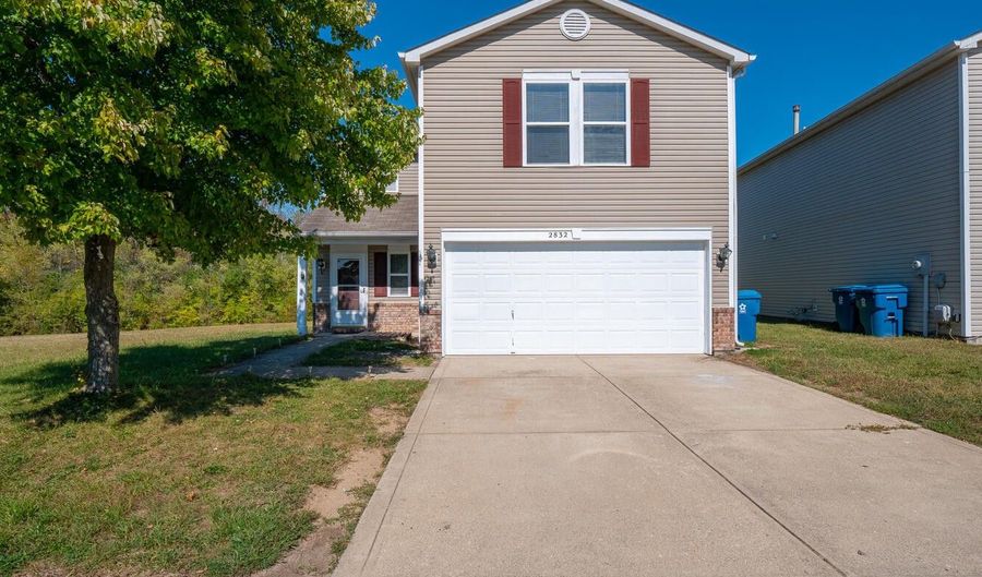 2832 Earlswood Ln, Indianapolis, IN 46217 - 3 Beds, 3 Bath