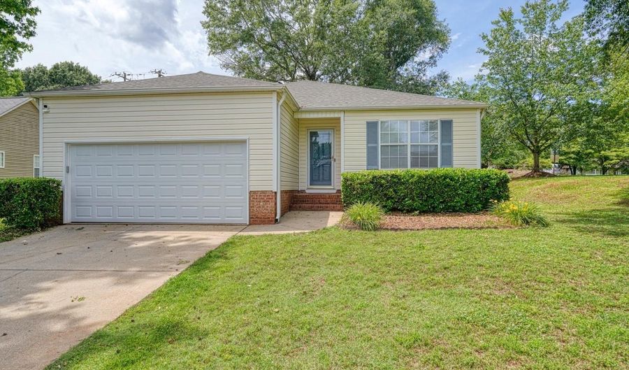 502 Usher Ct, Boiling Springs, SC 29316 - 3 Beds, 2 Bath