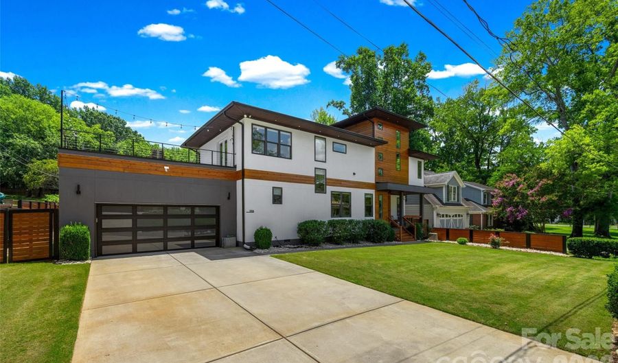 1216 Goodwin Ave, Charlotte, NC 28205 - 4 Beds, 4 Bath