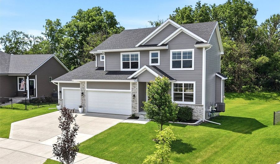 5816 Allerton Dr, Ames, IA 50014 - 4 Beds, 3 Bath
