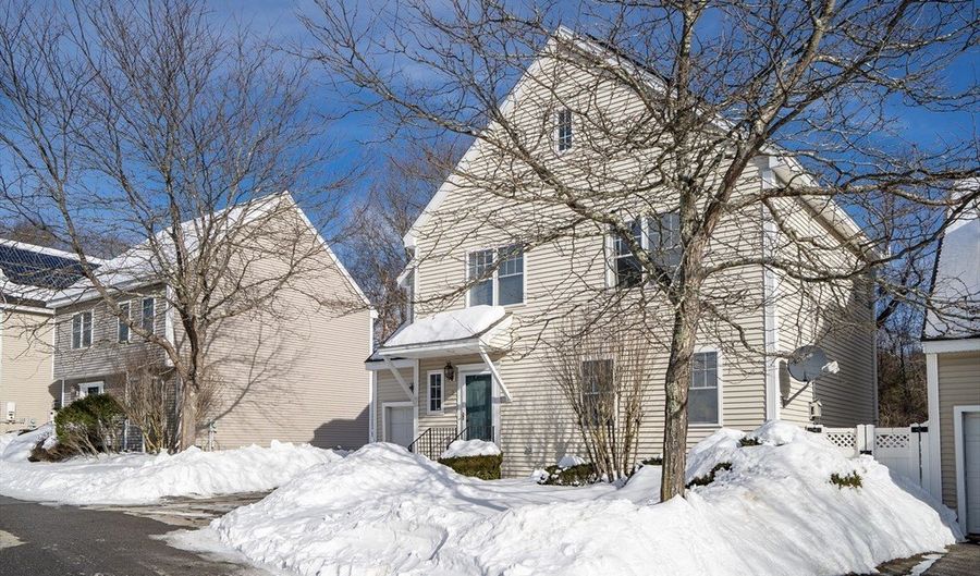 5 Samantha Way 5, Acton, MA 01720 - 4 Beds, 3 Bath