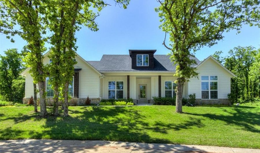 8241 Red Feather, Arcadia, OK 73007 - 4 Beds, 3 Bath