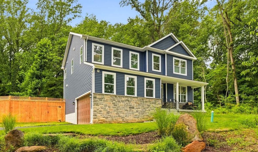 1392 BALTIMORE ANNAPOLIS Blvd, Arnold, MD 21012 - 5 Beds, 4 Bath