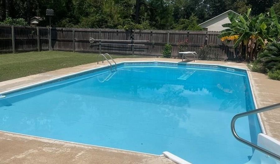 2497 Vada Rd, Bainbridge, GA 39817 - 4 Beds, 3 Bath