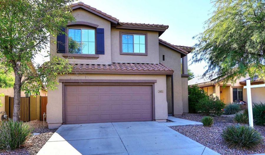 1821 W KURALT Dr, Anthem, AZ 85086 - 4 Beds, 2 Bath