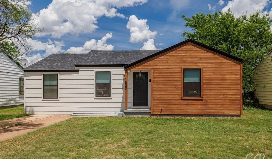 1633 Green St, Abilene, TX 79603 - 2 Beds, 2 Bath