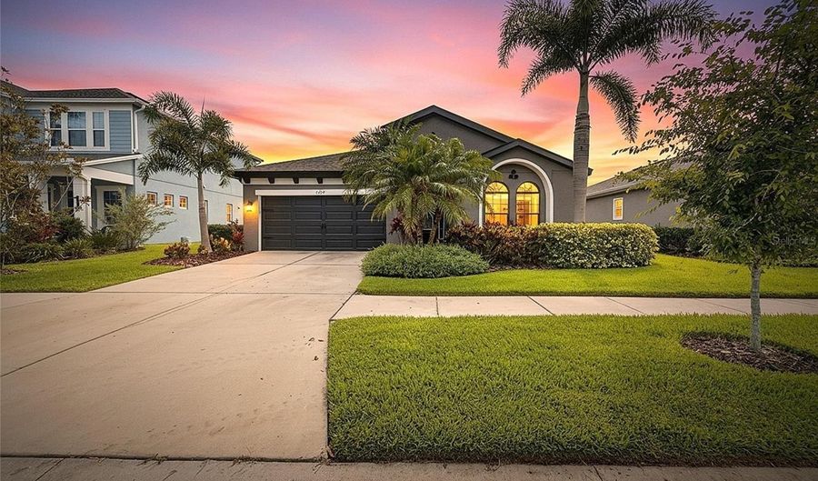 7020 OLD BENTON Dr, Apollo Beach, FL 33572 - 4 Beds, 2 Bath