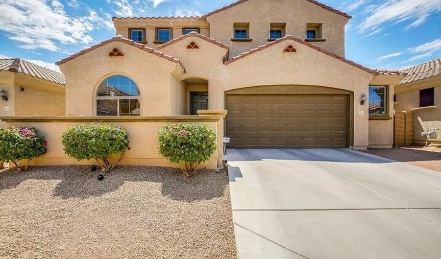 3422 S CALIFORNIA St, Chandler, AZ 85248 - 3 Beds, 3 Bath