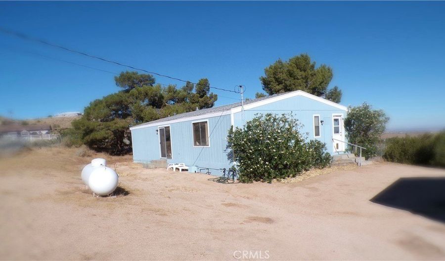 9074 Milpas, Apple Valley, CA 92308 - 3 Beds, 2 Bath