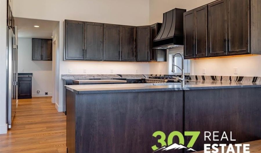 155 Road 20, Cody, WY 82414 - 3 Beds, 2 Bath