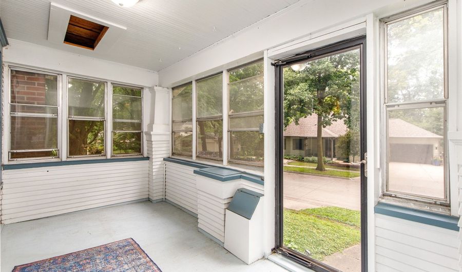 1236 Orchard Dr, Ames, IA 50010 - 2 Beds, 1 Bath