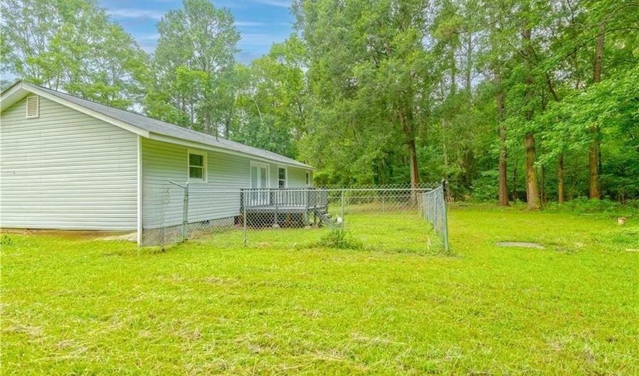 1085 New Rosedale Rd NE, Armuchee, GA 30105 - 3 Beds, 2 Bath
