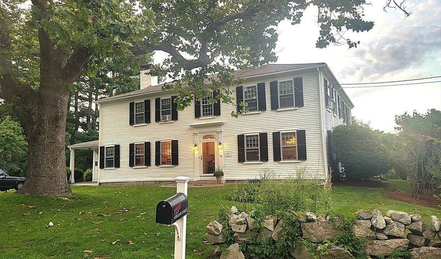 113 Ashland St, Abington, MA 02351 - 4 Beds, 3 Bath