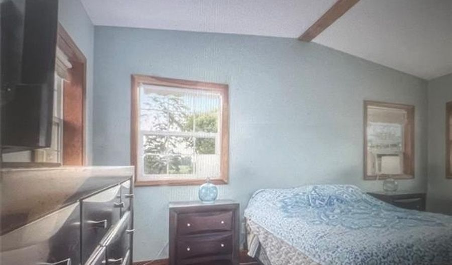 5551 N Gibbs Rd, Albion, MI 49224 - 2 Beds, 2 Bath