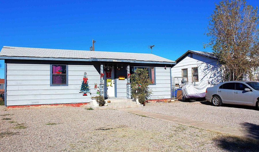 809 Second St, Alamogordo, NM 88310 - 2 Beds, 1 Bath