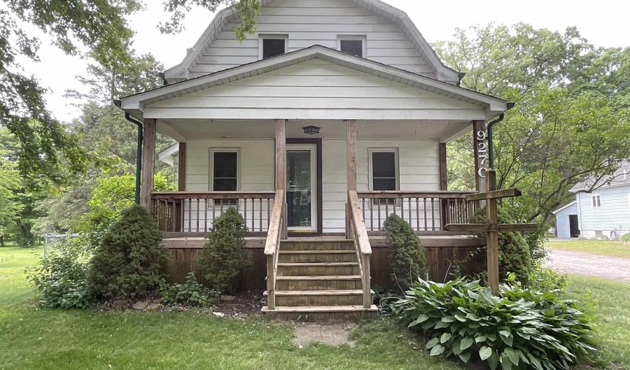 9270 Field, Algonac, MI 48001 - 3 Beds, 1 Bath