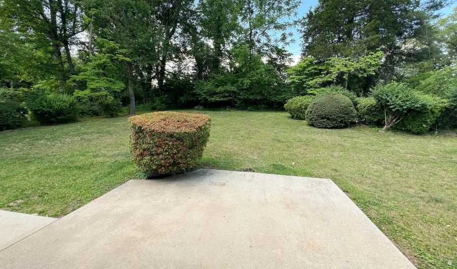 10001 WOODHILL Rd, Bethesda, MD 20817 - 3 Beds, 3 Bath