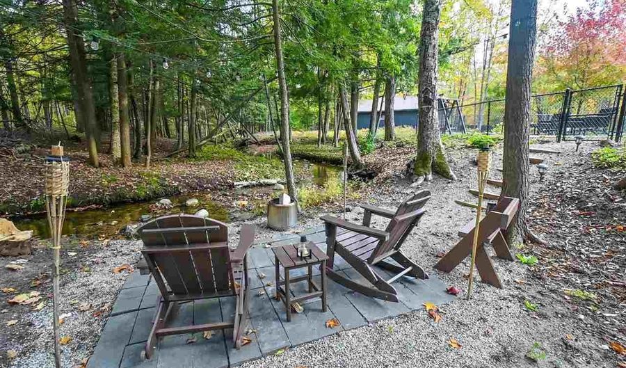 5441 Valley, Alanson, MI 49706 - 3 Beds, 2 Bath