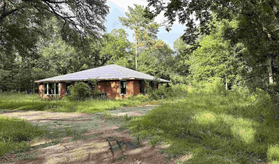 13150 Blackwater Rd, Baker, LA 70714 - 3 Beds, 2 Bath