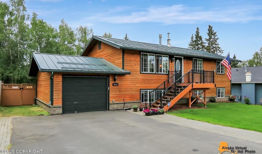 4212 Kingston Dr, Anchorage, AK 99504 - 5 Beds, 3 Bath