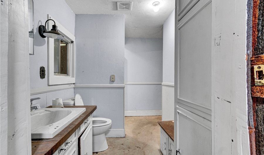 302 Forest Ln, Belton, SC 29627 - 3 Beds, 2 Bath