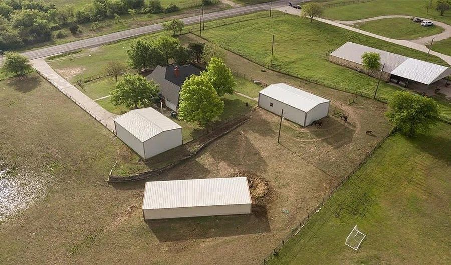 3500 W Fm 5, Aledo, TX 76008 - 4 Beds, 2 Bath