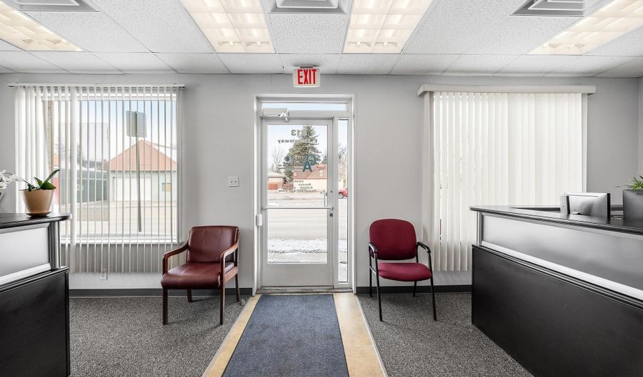 813 E LINCOLNWAY, Cheyenne, WY 82001 - 0 Beds, 0 Bath