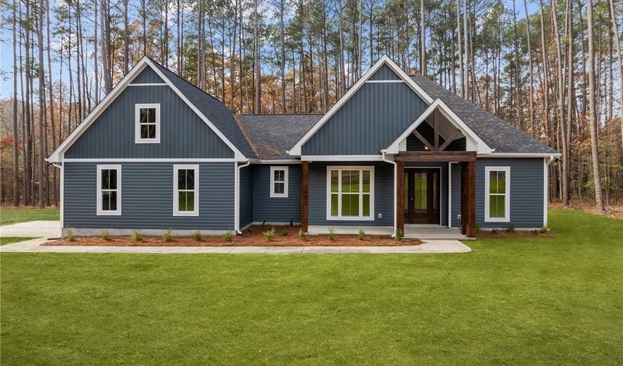 Doe Hill Road, Autryville, NC 28318 - 4 Beds, 3 Bath