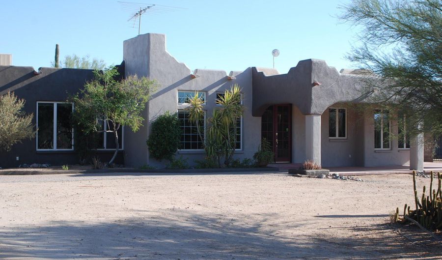 35407 N 54TH St, Cave Creek, AZ 85331 - 3 Beds, 2 Bath