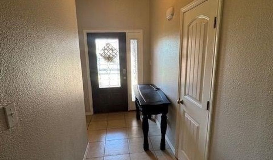 5557 Yellow Brick Rd, Abilene, TX 79602 - 3 Beds, 2 Bath