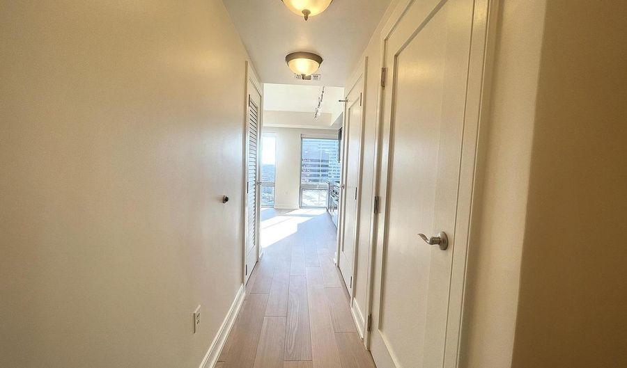 1111 19TH St N 2304, Arlington, VA 22209 - 1 Beds, 1 Bath
