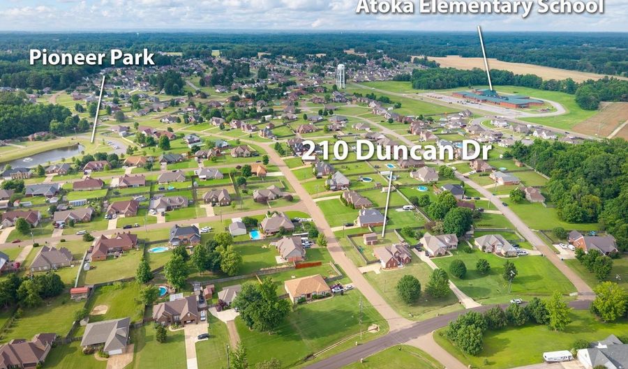 210 DUNCAN Dr, Atoka, TN 38004 - 5 Beds, 3 Bath