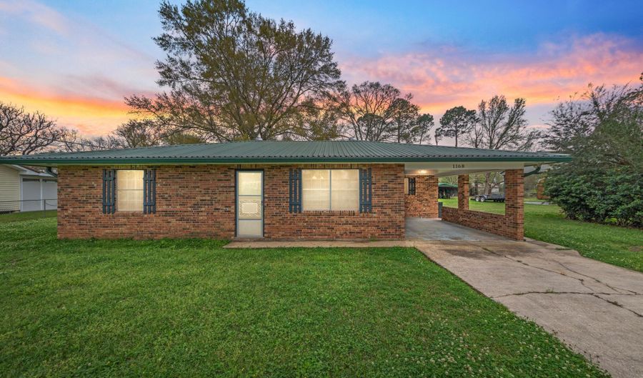 1168 Simon Angelle Rd, Arnaudville, LA 70512 - 2 Beds, 2 Bath
