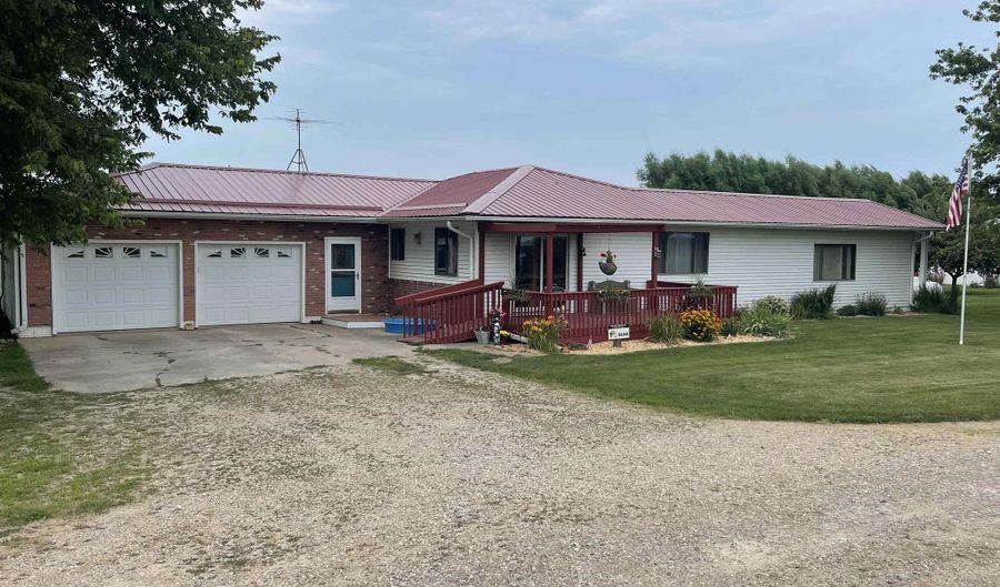 1624 Lafayette Ave, Albion, IA 50005 - 3 Beds, 3 Bath