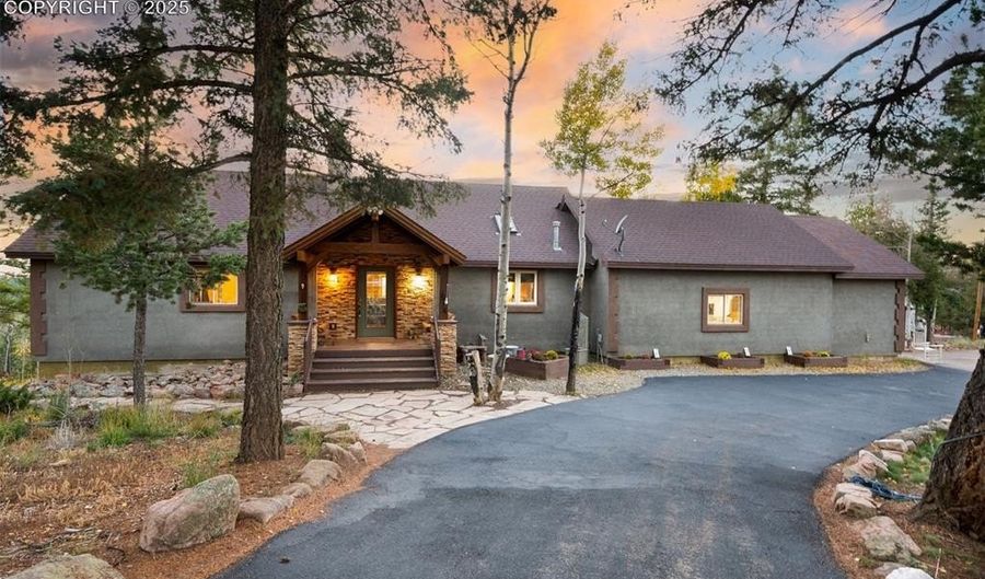 516 Saguache Dr, Florissant, CO 80816 - 4 Beds, 2 Bath