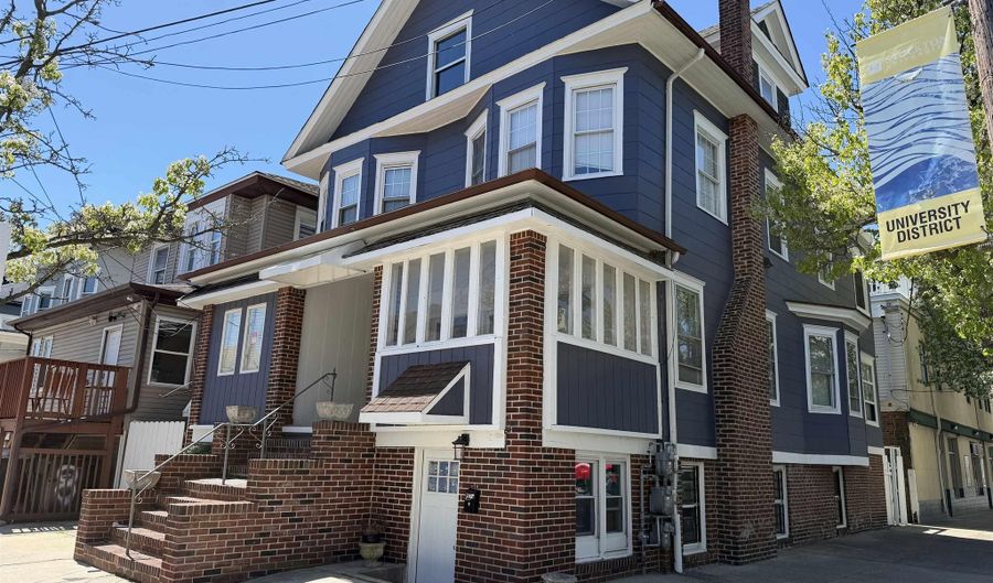 2 S Elberon Ave #1, Atlantic City, NJ 08401 - 2 Beds, 1 Bath