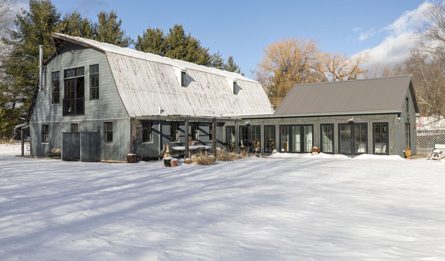 229 Bone Hollow Rd, Accord, NY 12404 - 4 Beds, 4 Bath