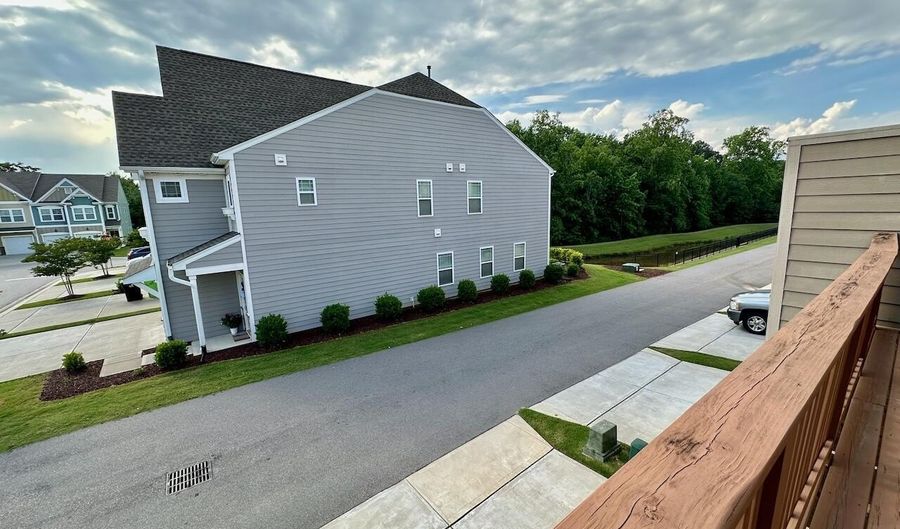 653 Grand Central Sta, Apex, NC 27502 - 3 Beds, 4 Bath