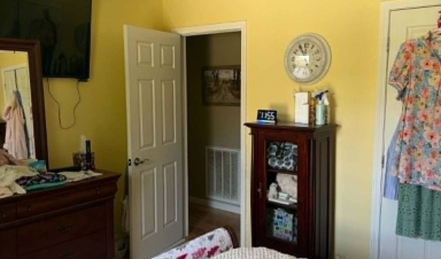 64 Lozano Rd, Albany, KY 42602 - 4 Beds, 3 Bath