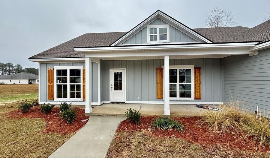 105 Orchard Cir, Adel, GA 31620 - 4 Beds, 2 Bath