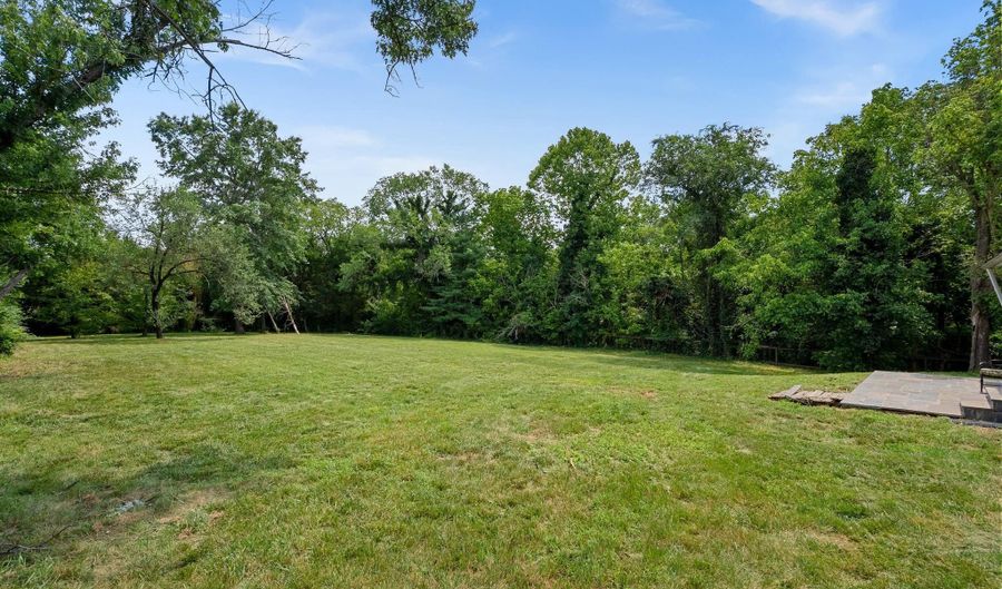 21506 SHELLHORN Rd, Ashburn, VA 20147 - 3 Beds, 1 Bath