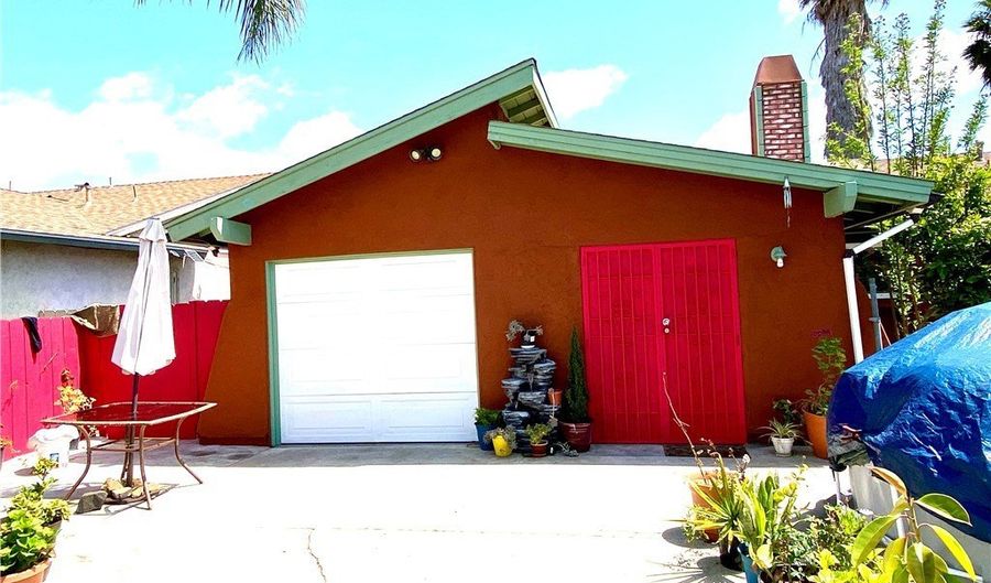 4753 Calle Estrella, Oceanside, CA 92057 - 3 Beds, 2 Bath