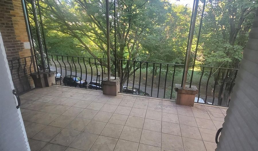 2012 MOUNT ROYAL 3, Baltimore, MD 21217 - 0 Beds, 1 Bath