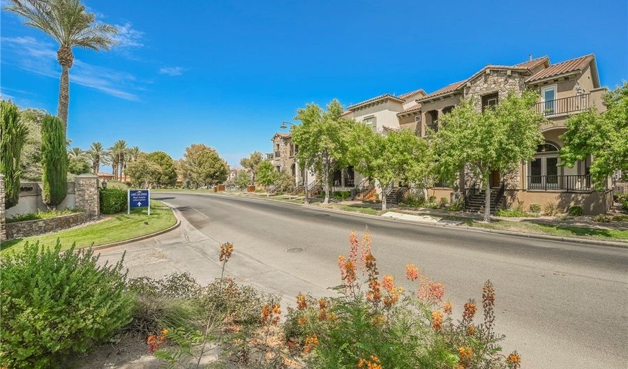 43 Via Di Vita, Henderson, NV 89011 - 3 Beds, 3 Bath