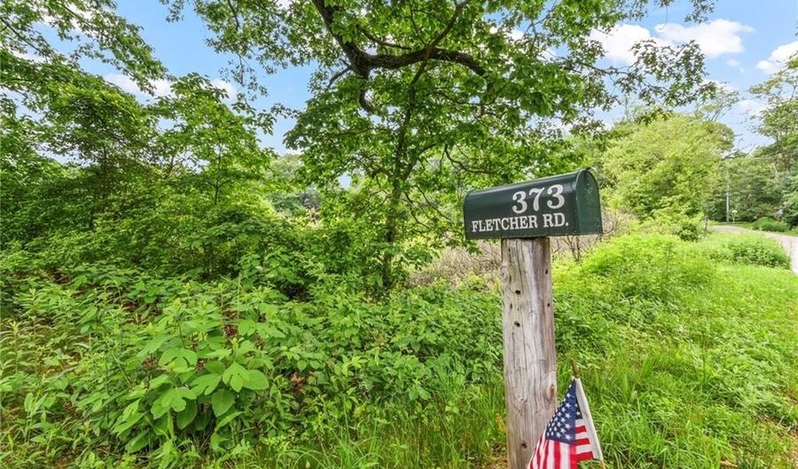 373 Fletcher Rd, North Kingstown, RI 02852 - 4 Beds, 2 Bath