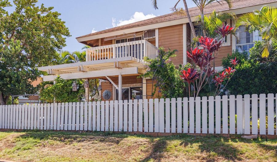 140 UWAPO Rd 9-103, Kihei, HI 96753 - 2 Beds, 2 Bath