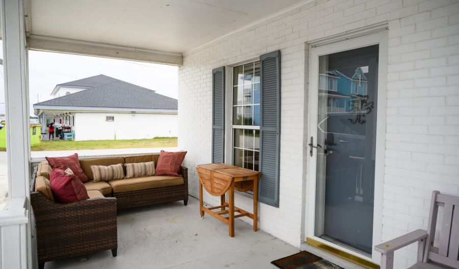 201 Henderson Blvd 1, Atlantic Beach, NC 28512 - 1 Beds, 1 Bath