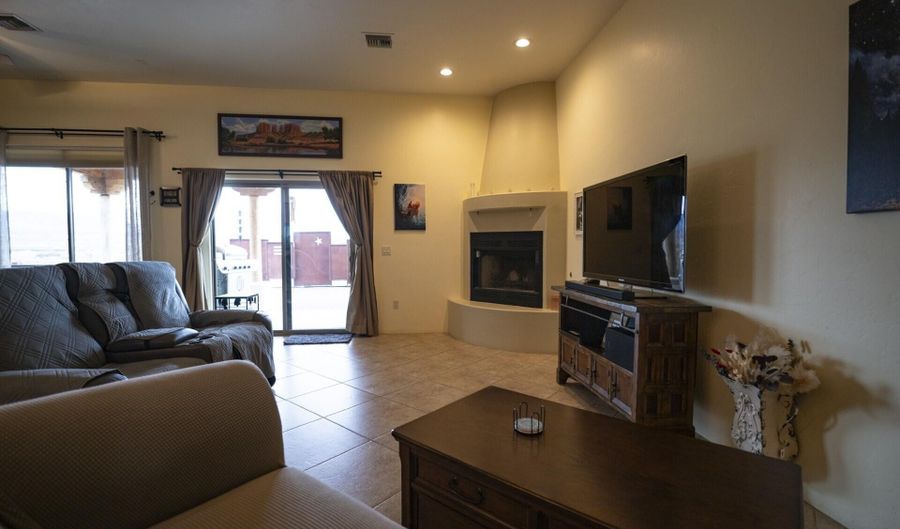 1627 E Goldenrod Ln, Benson, AZ 85602 - 3 Beds, 2 Bath