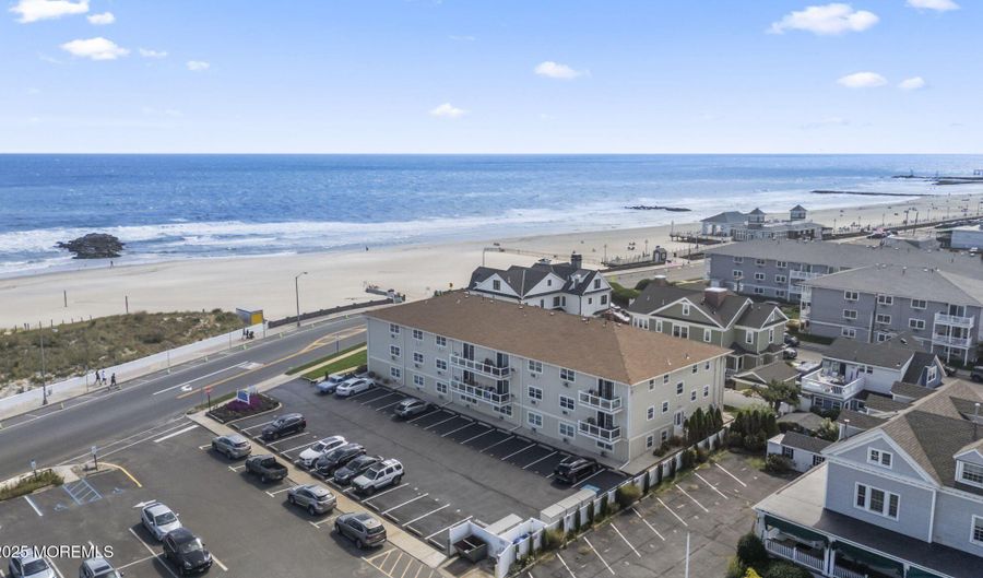 809 Ocean Ave N #25, Avon By The Sea, NJ 07717 - 1 Beds, 1 Bath